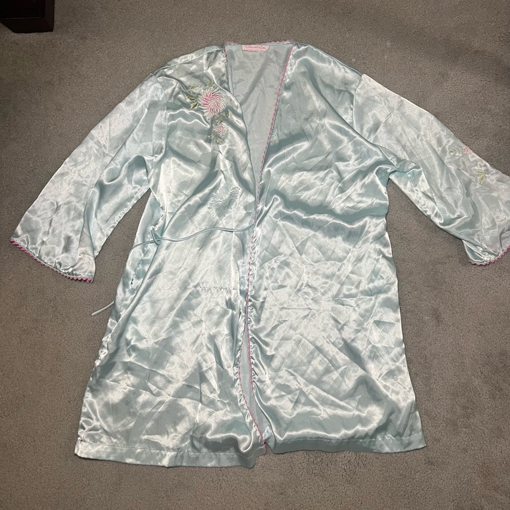 Oscar de la Renta Pink Label Silky Ice Blue Robe Embroidered